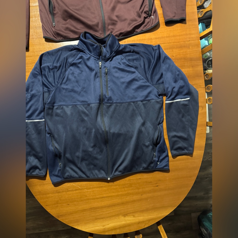 Men's Navy and Maroon Old Navy Track Jackets XXXL. - Picture 6 of 9